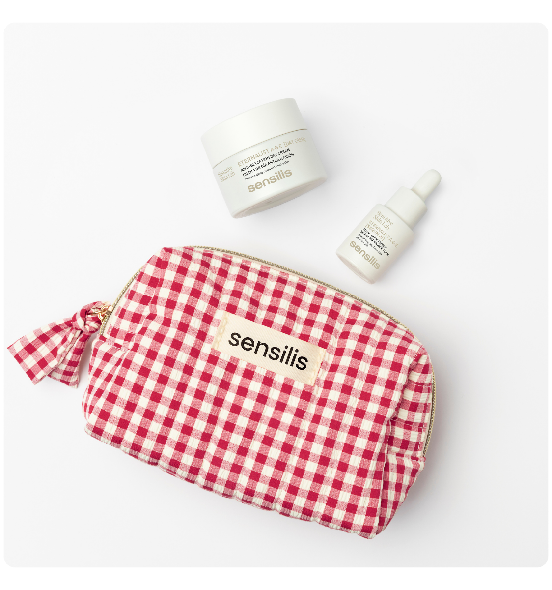 A cityscape picnic moment